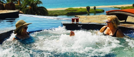 室外 SPA 浴池