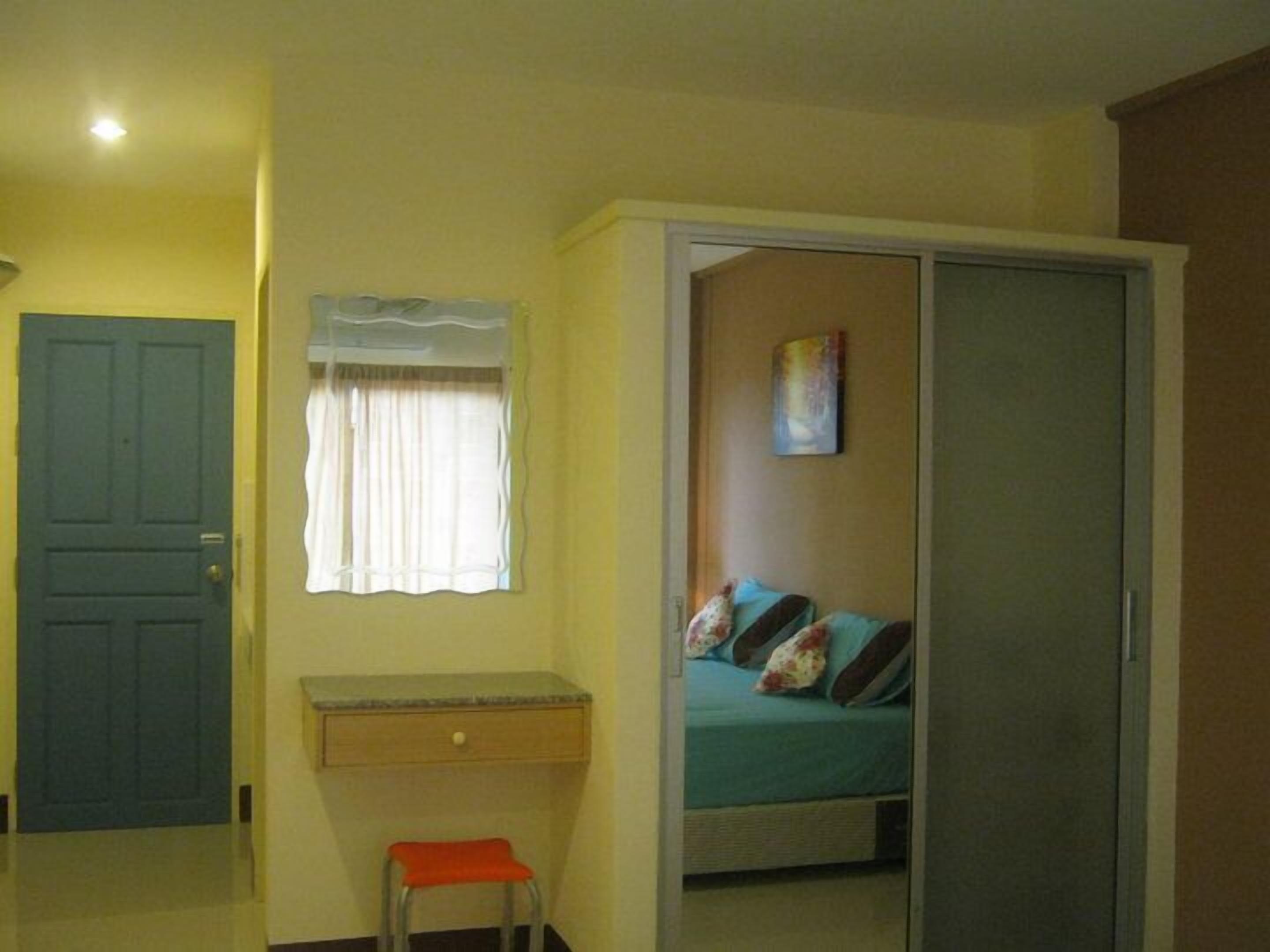 standard room | room amenity