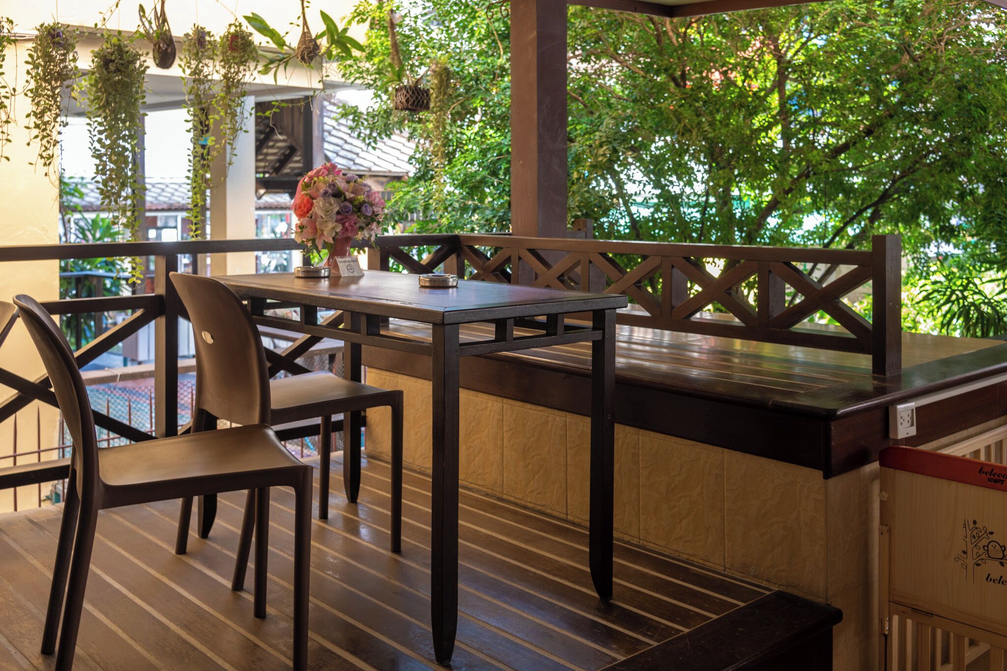 TV màn hình phẳng 