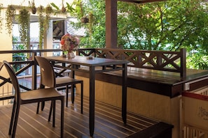 Télévision à écran plat