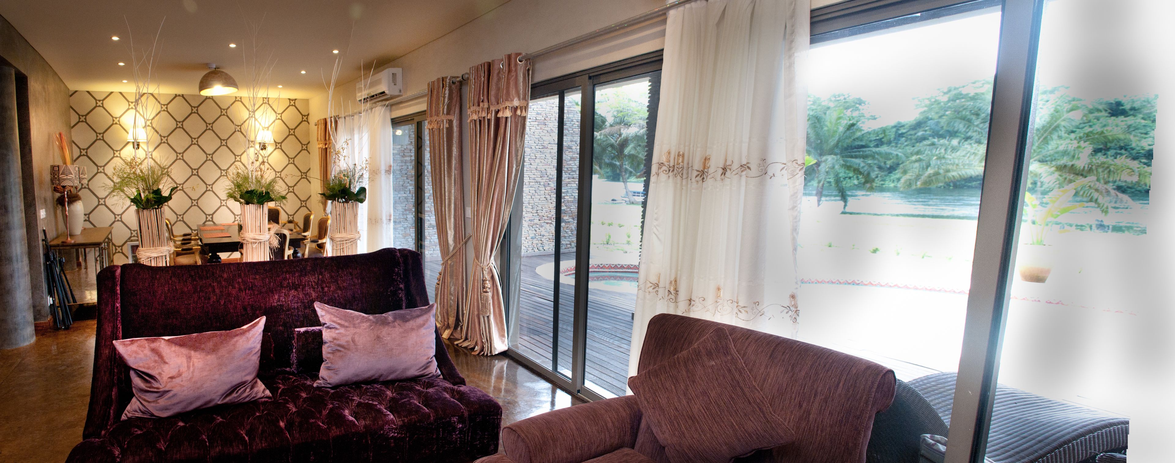 suite | living area | led tv, pay films