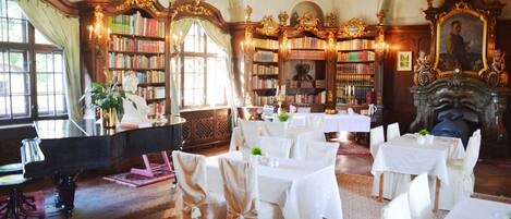 Petit déjeuner buffet compris tous les jours