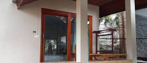 Standard Room | Free WiFi