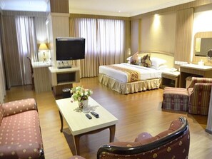 1 bedroom, minibar, desk, rollaway beds - Formosa Hotel (Batam)
