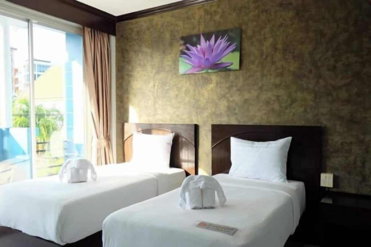 1 bedroom, minibar, in-room safe, individually decorated