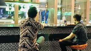 Bar (on property) - Venesia Hotel Batam (Batam)