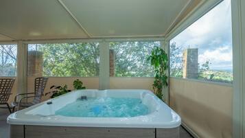 Behandlungsräume für Paare, Sauna, Whirlpool, Dampfbad