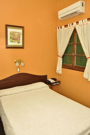 Literie de qualité supérieure, coffres-forts dans les chambres