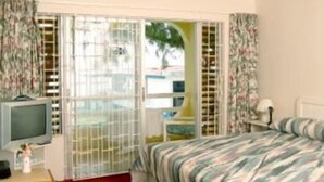 Apartment, 2 Bedrooms - Round Rock Apartments on Sea (Silver Sands)