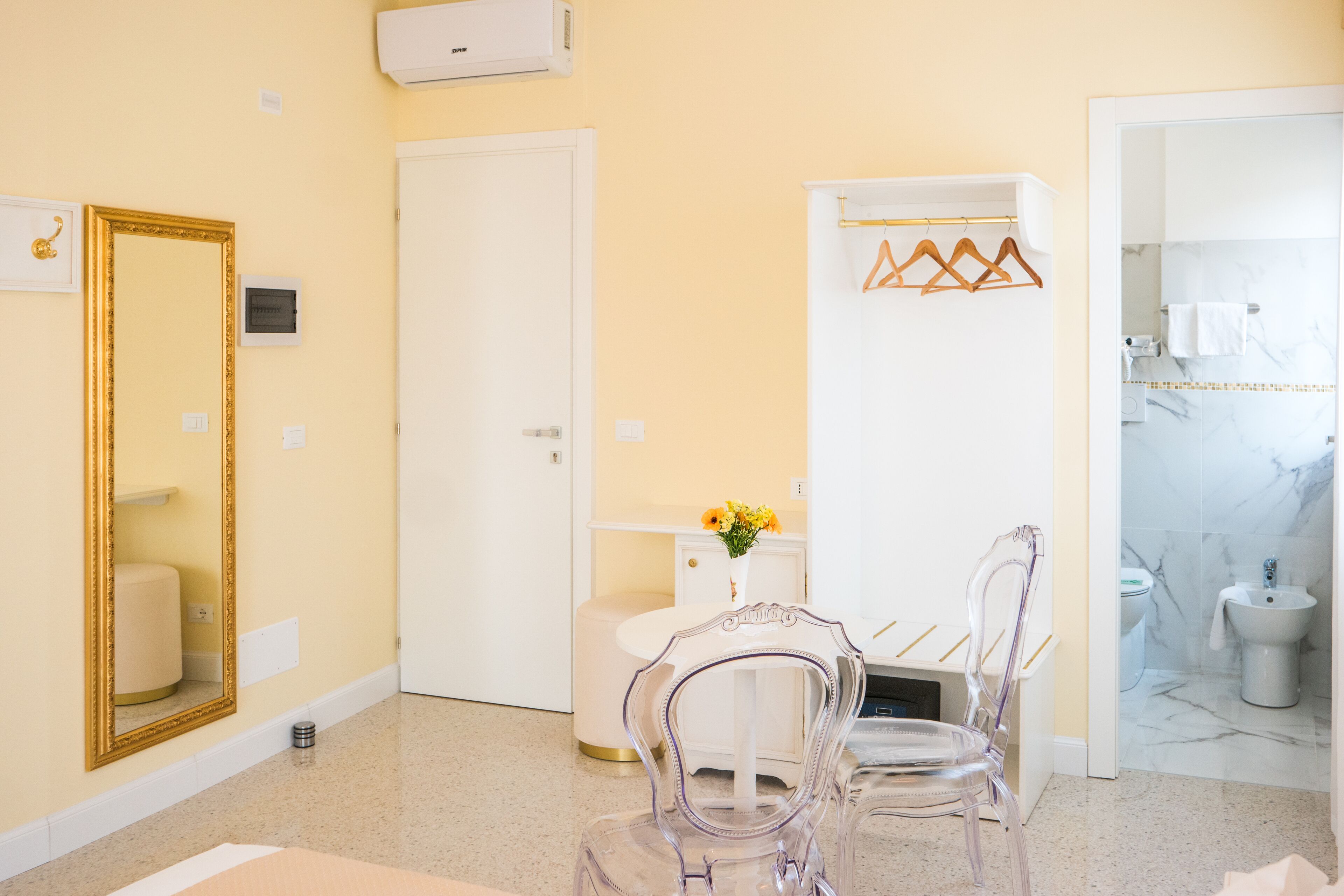 Foto - Guest House Train Station Venice - Atika & Atif