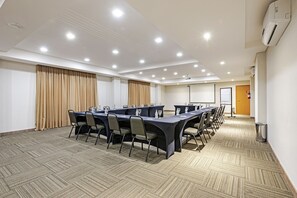 สถานที่จัดงานประชุม