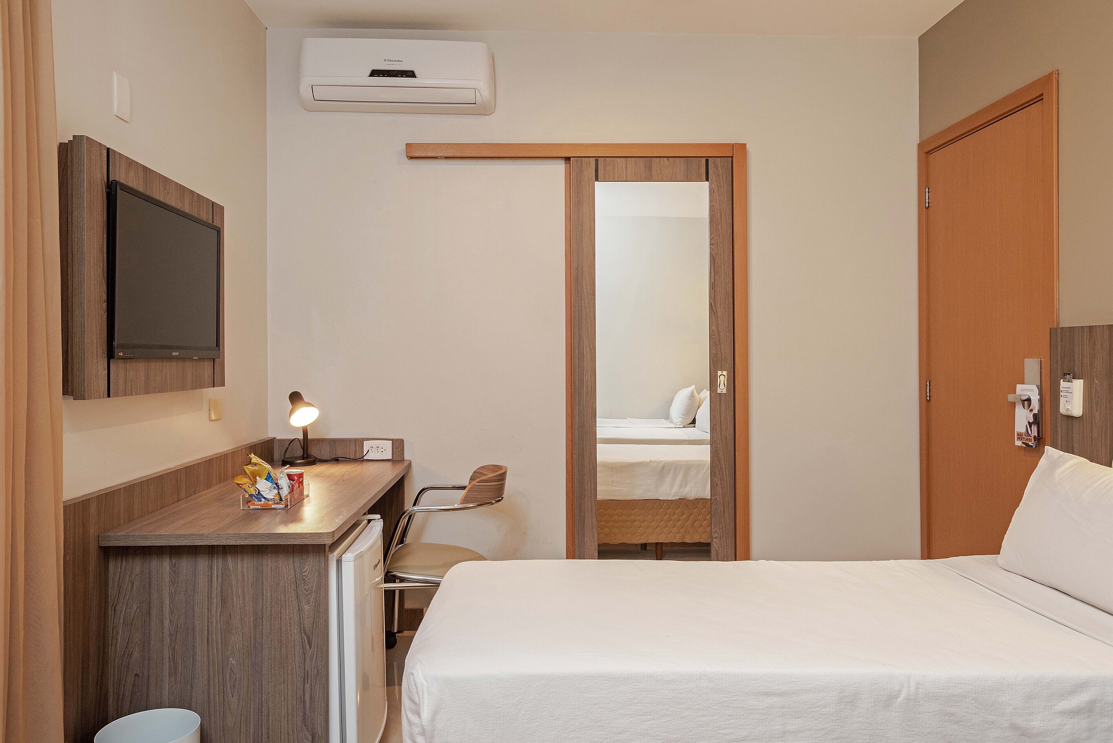 Photo - Slim Hotel Curitiba Av das Torres