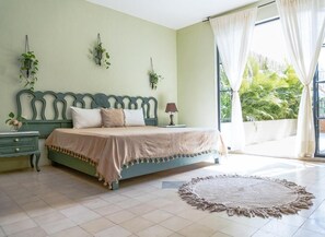 In-room safe, free WiFi, bed sheets - Xscape Tulum (Tulum)