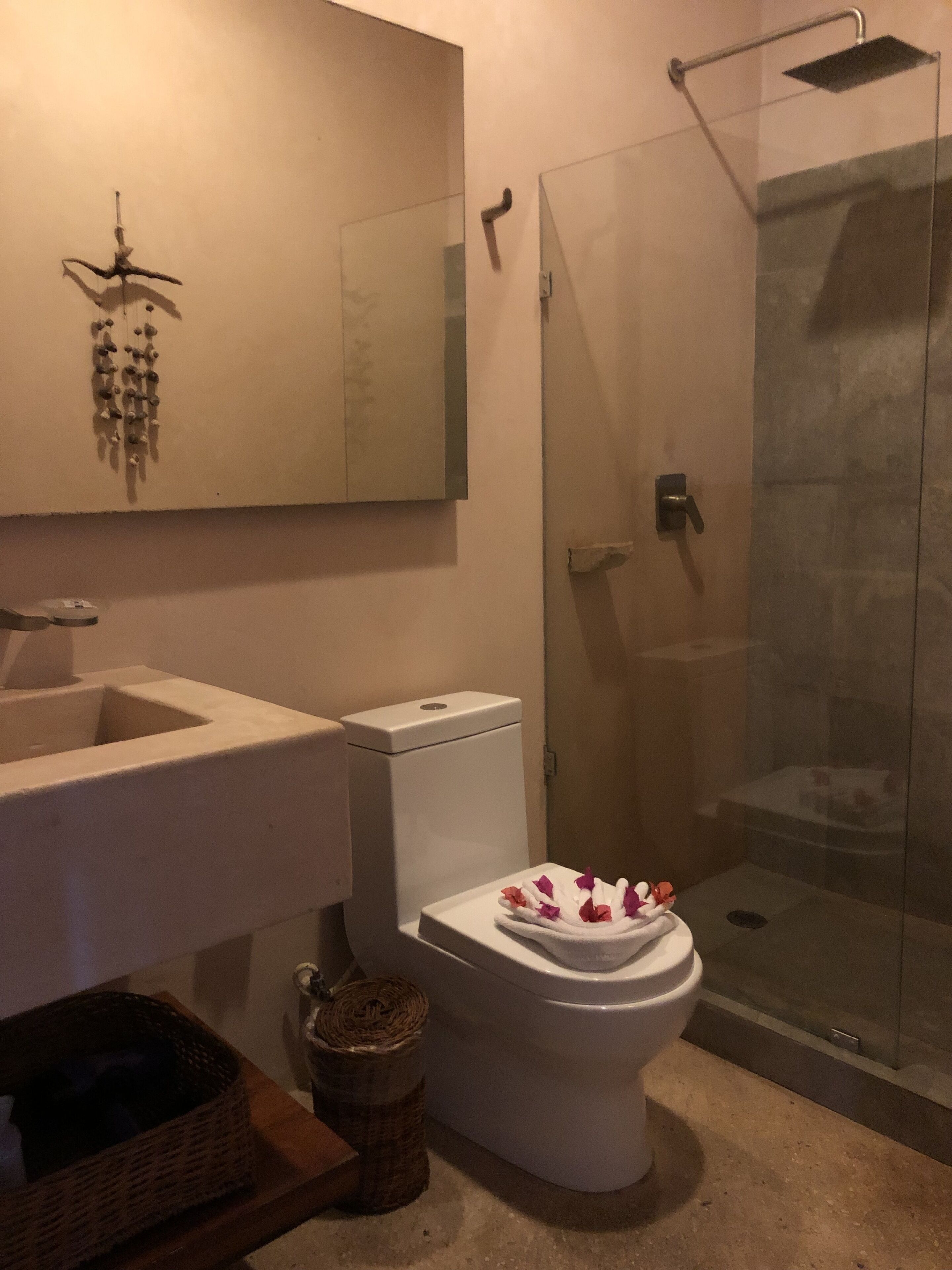 deluxe room, 1 king bed | bathroom | shower, designer toiletries, hair dryer, towels