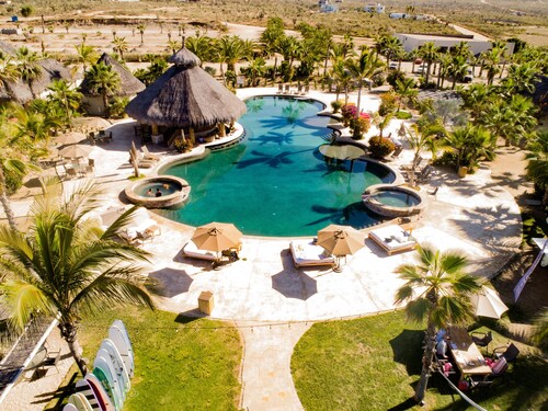 Cerritos Surf Town Beach Front Hotel and SPA