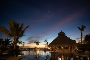 Façade de l’hébergement - soirée/nuit