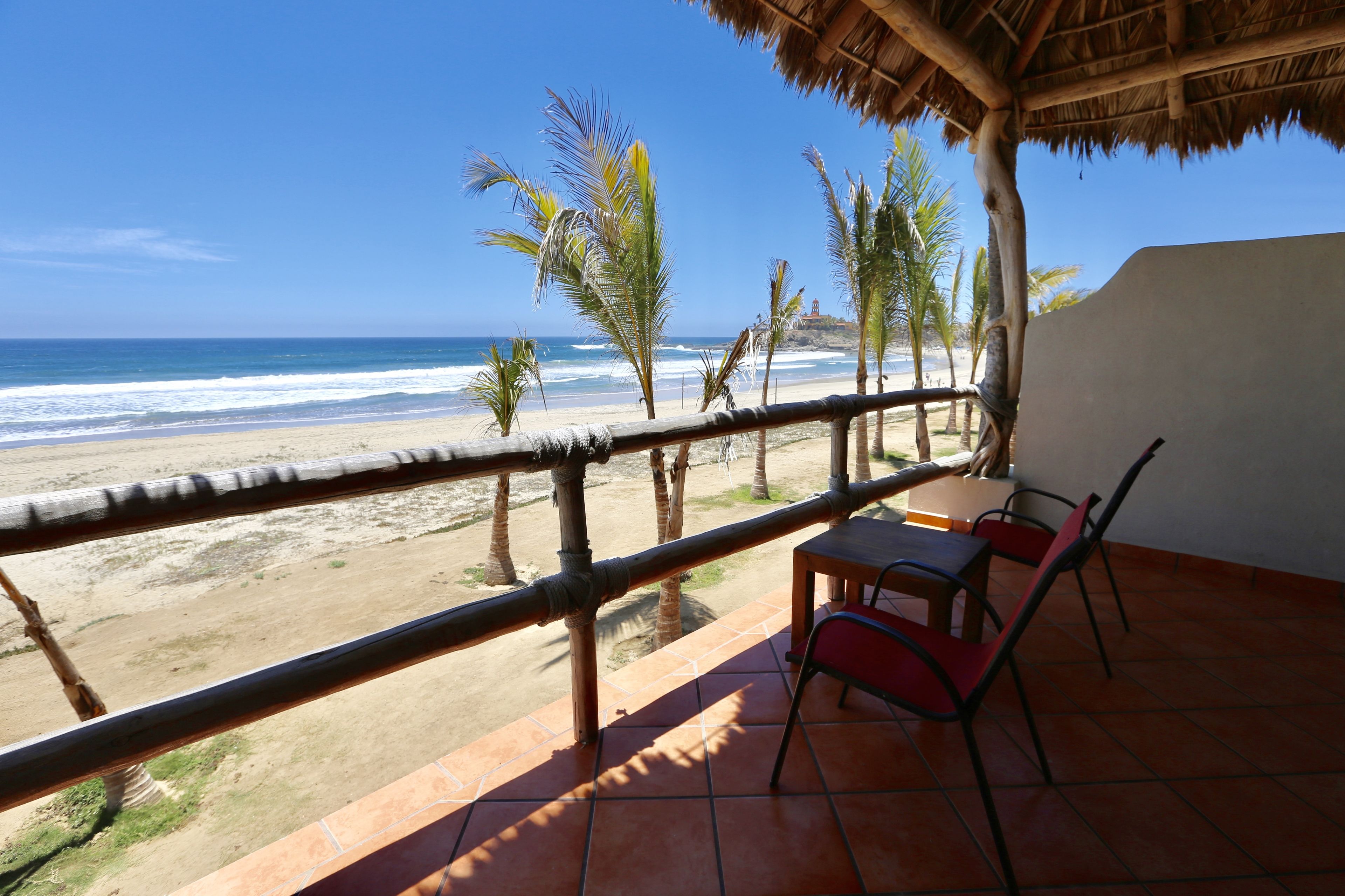 Two bedroom Ocean Front | Vista desde la habitación