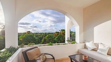 Deluxe-sviitti, näköala puutarhaan (Suite Santa Fe) | Terassi/patio