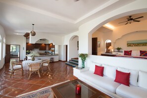 Grand Suite, Garden View (Suite San Juan Diego) - Hacienda Todos Los Santos (Todos Santos)