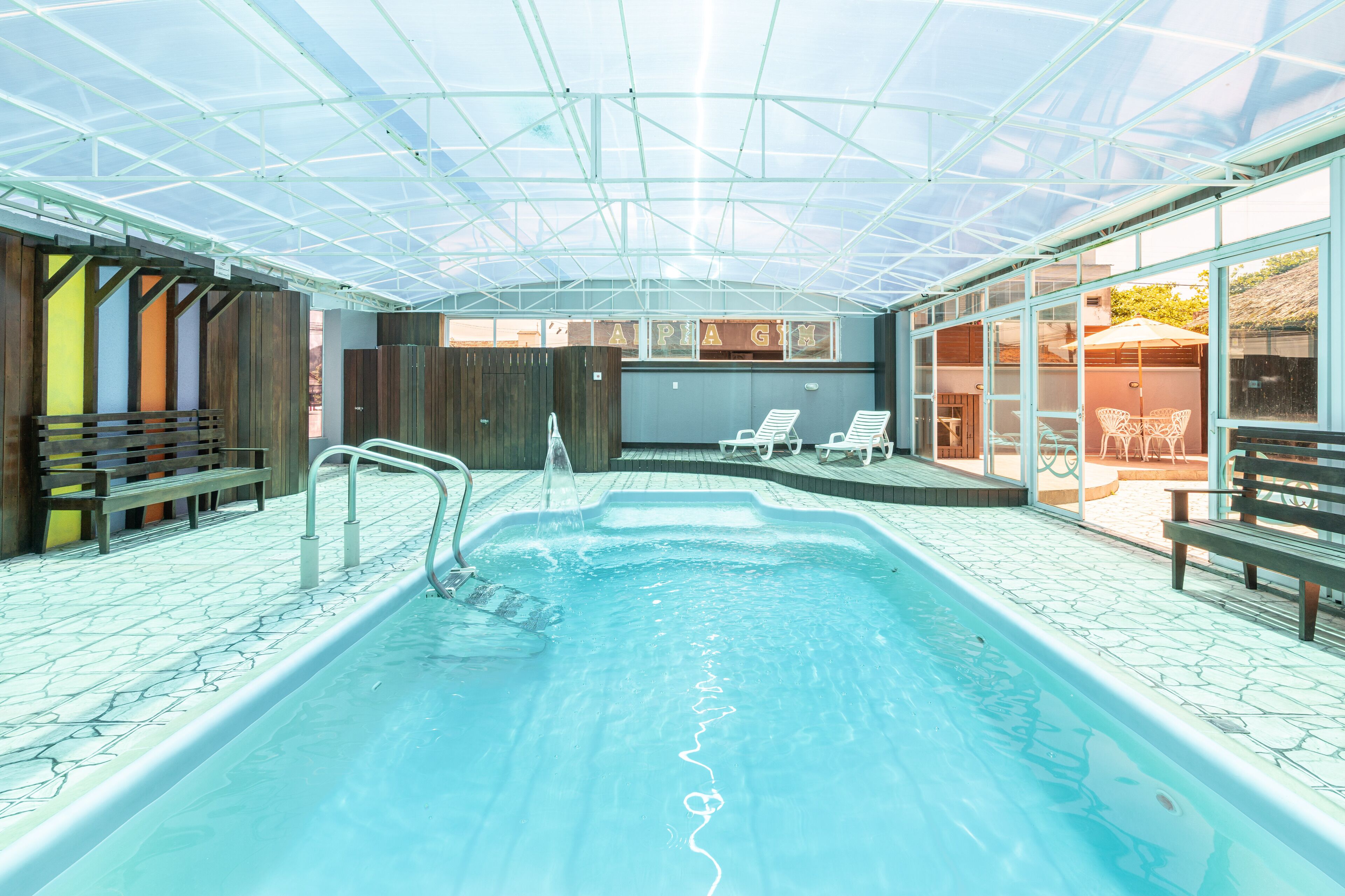 2 indoor pools, open 10:00 am to 10:00 pm, pool loungers