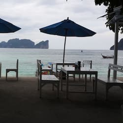 Breakfast (THB 150.00 per person)