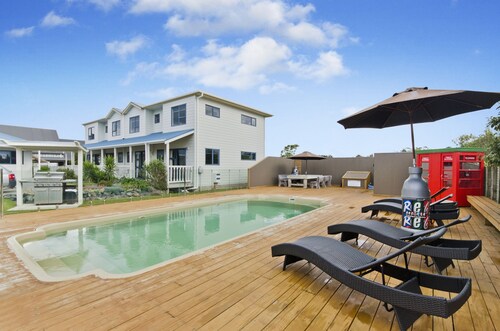 Matakana House Motel