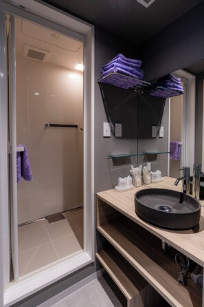 Twin Room | In-room safe, desk, iron/ironing board, free WiFi - Niseko Grand Hotel (Niseko)
