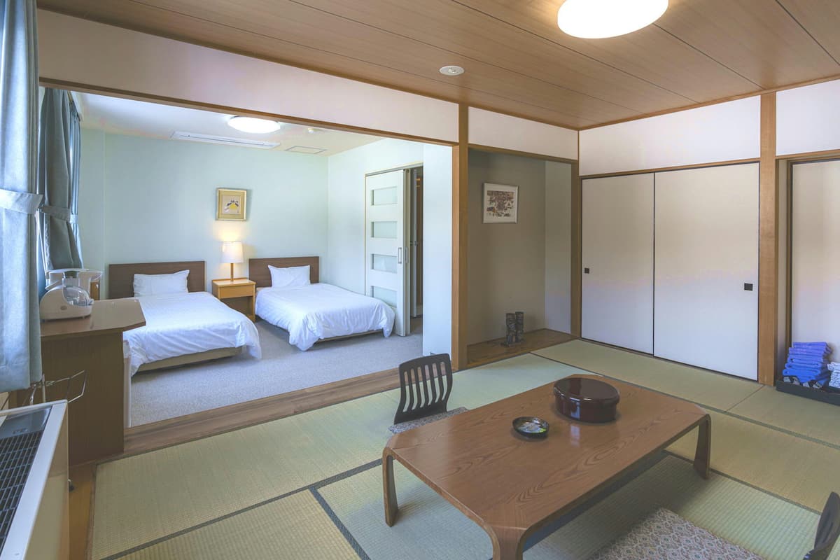 Japanese Western Style Room | In-room safe, desk, iron/ironing board, free WiFi