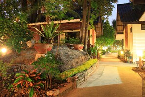 View from property - The Beach Garden Resort (Pattaya)