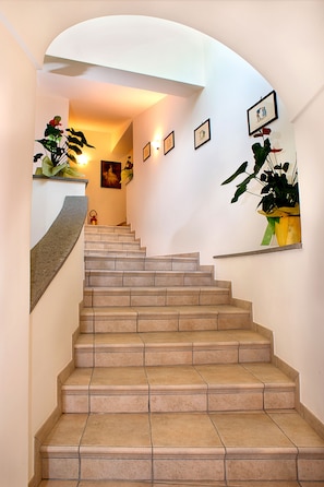 Staircase - Il Casale Sorrento (Sorrento)