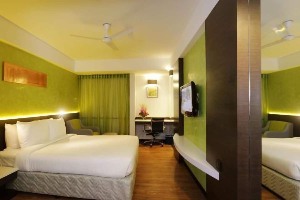 Minibar, in-room safe, desk, soundproofing