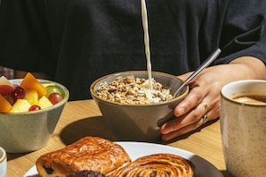 Daily continental breakfast for a fee