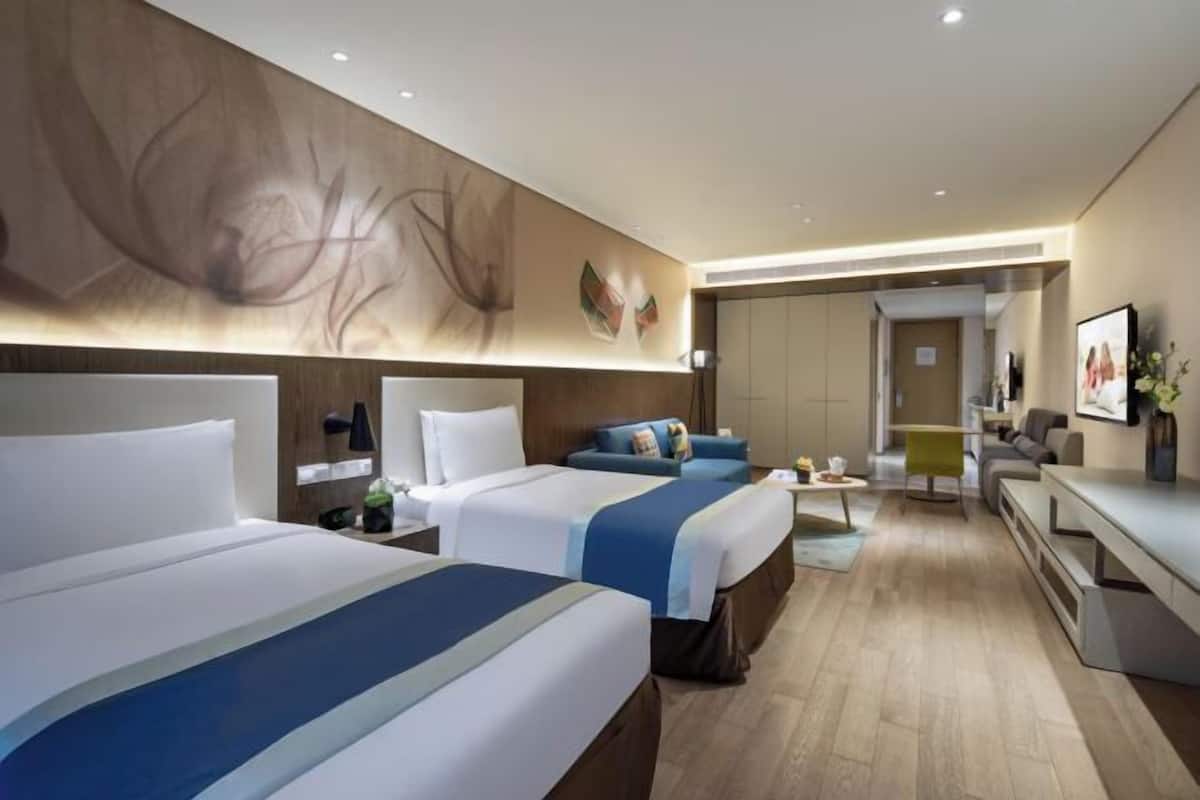 In-room safe, desk, blackout curtains, soundproofing