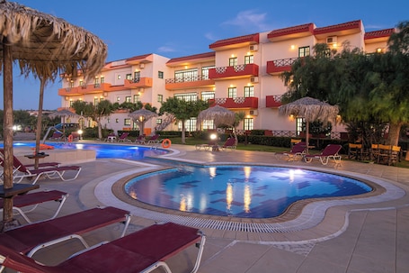 Property grounds. Portokali Apartments