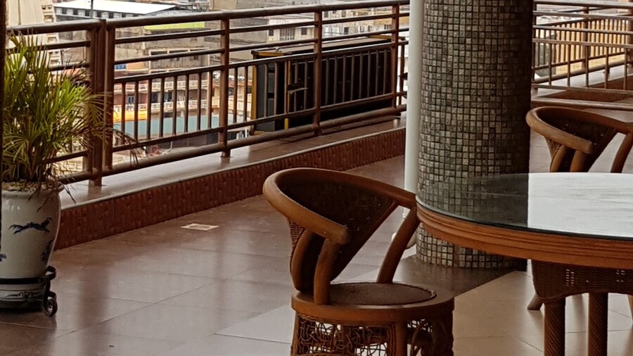 Biraj International Hotel