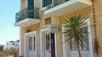 Voorkant van accommodatie