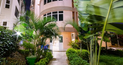 Hotel Top Five
