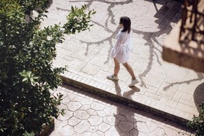 Courtyard - Aktaion Hotel (Istiaia-Aidipsos)