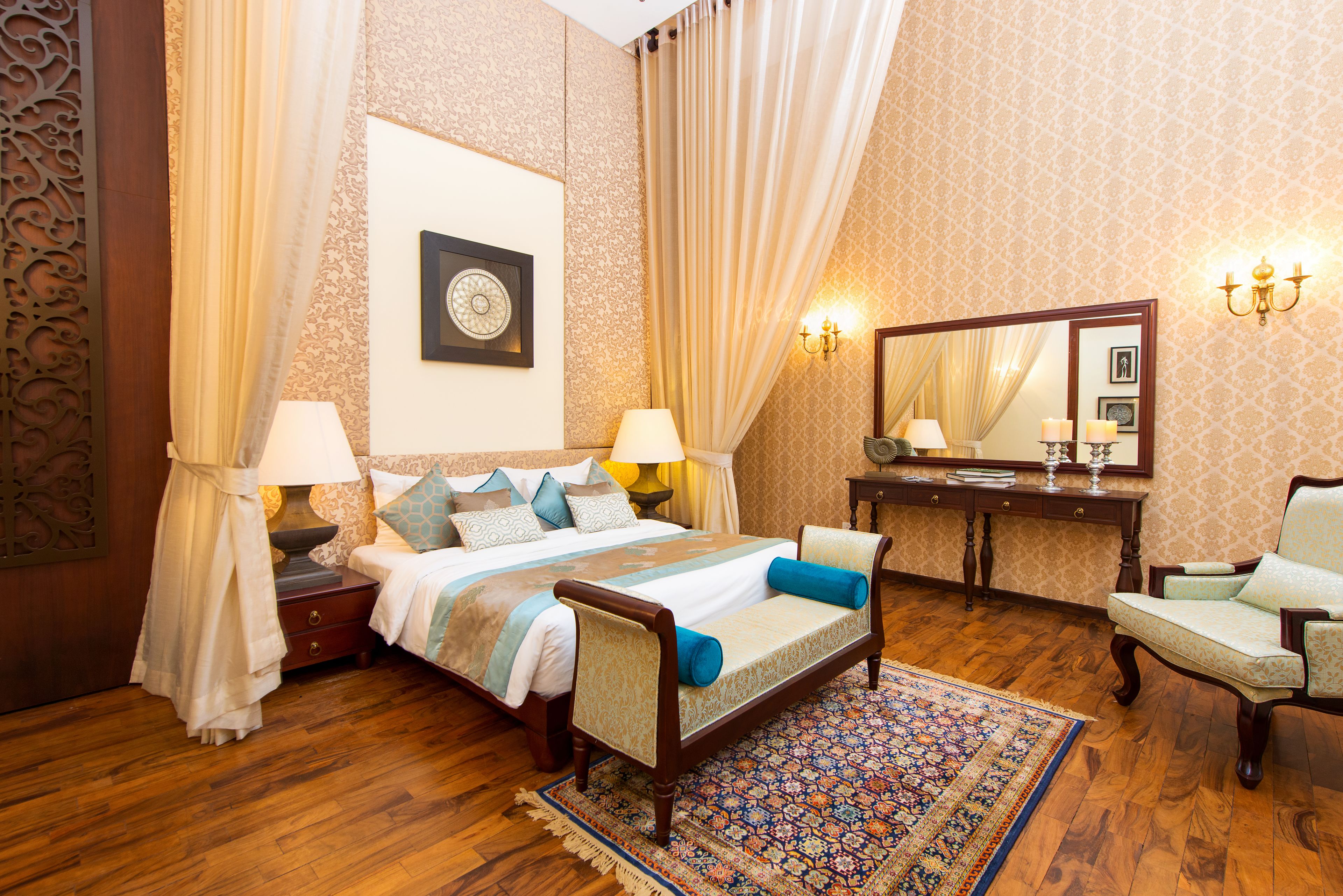 residence suite	 | egyptian cotton sheets, premium bedding, tempur-pedic beds, minibar