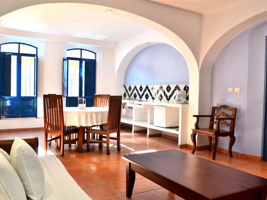 Suite | Zimmersafe, Schreibtisch, kostenlose Babybetten, kostenloses WLAN