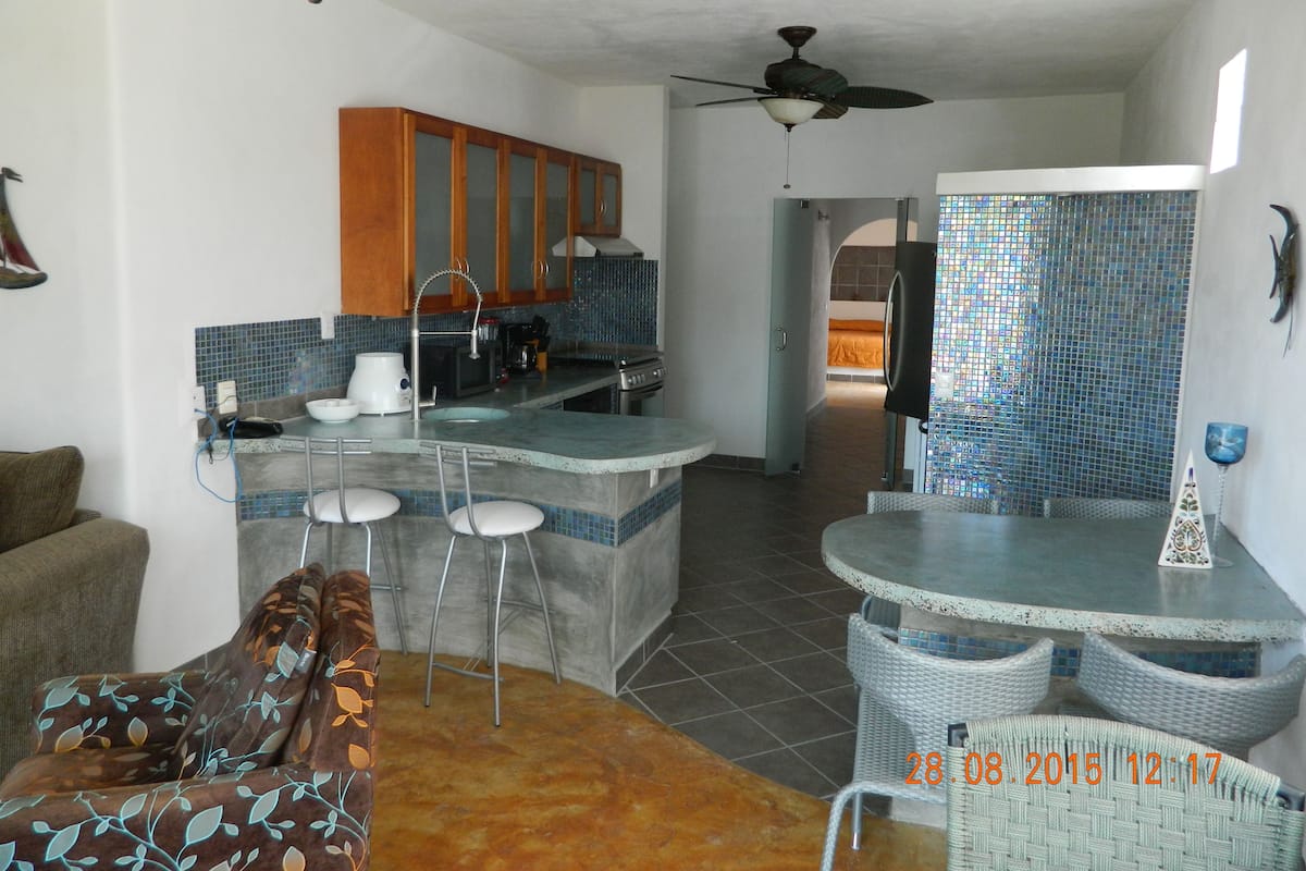 Condo Master 2 Bedroom