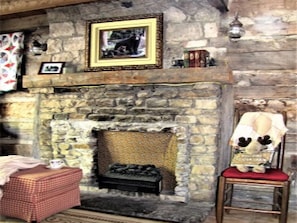 Superior Double Room, Ensuite (d The Cabin) | 1 bedroom, WiFi