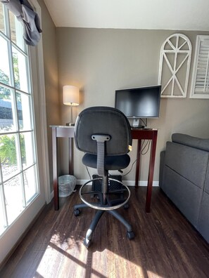Studio, Ensuite (Studio 603) | Interior