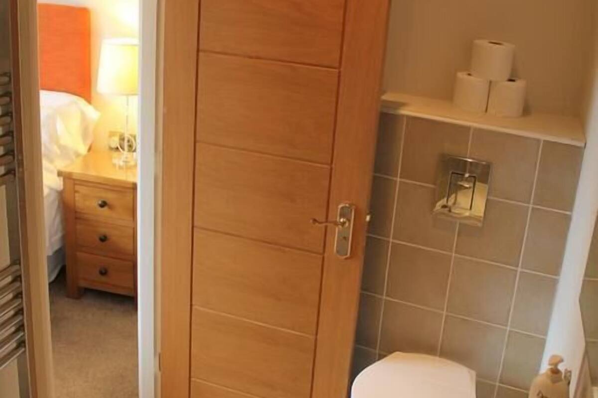 standard double room, ensuite | 1 bedroom