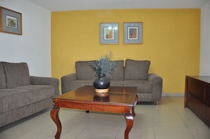 Coffres-forts dans les chambres, bureau