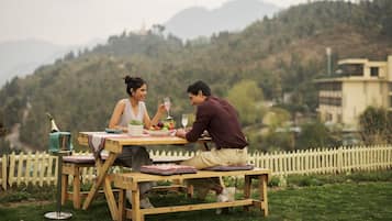 4 restaurants, spécialités Cuisine internationale