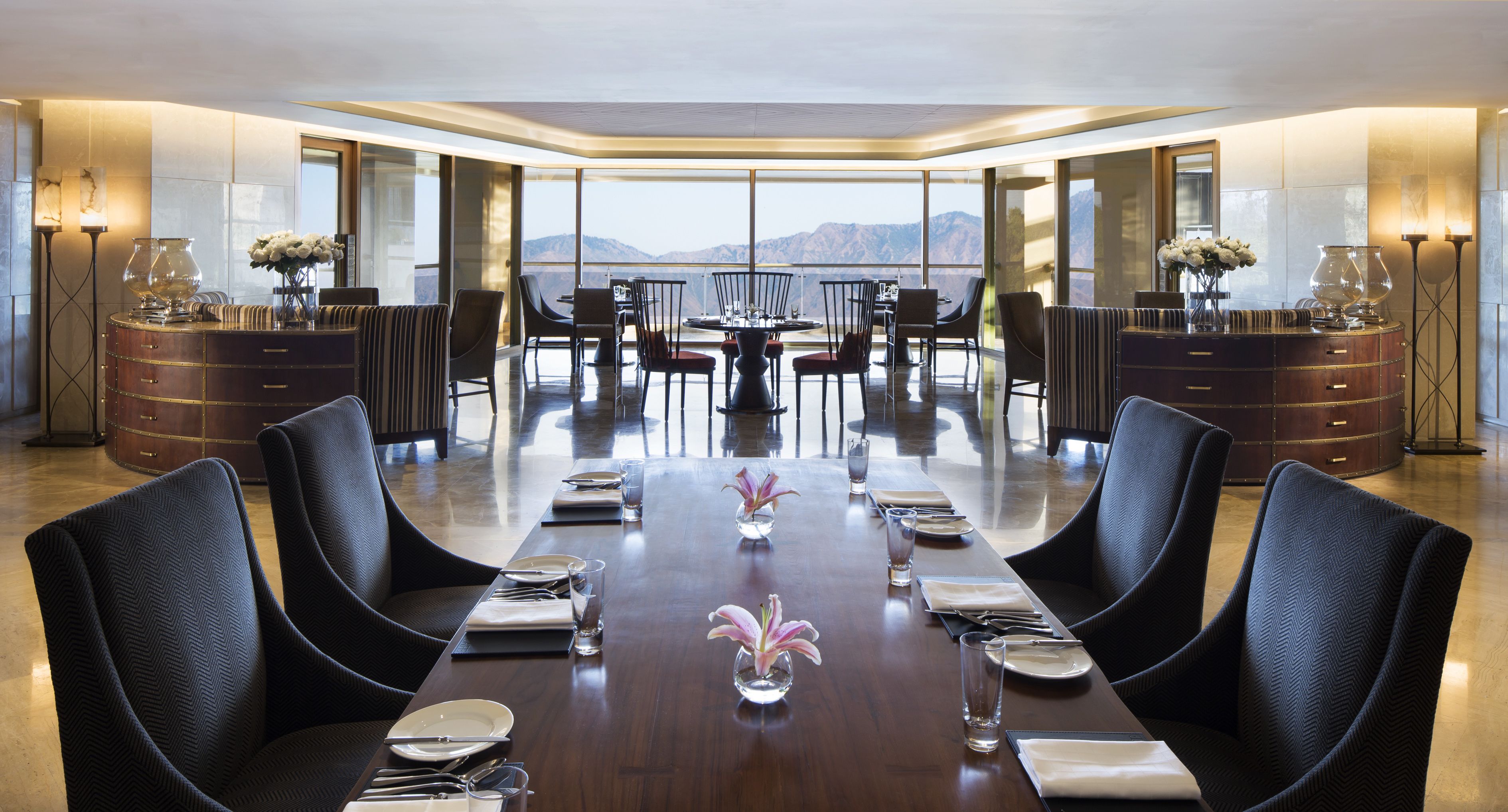 Daily buffet breakfast (INR 1500 per person)