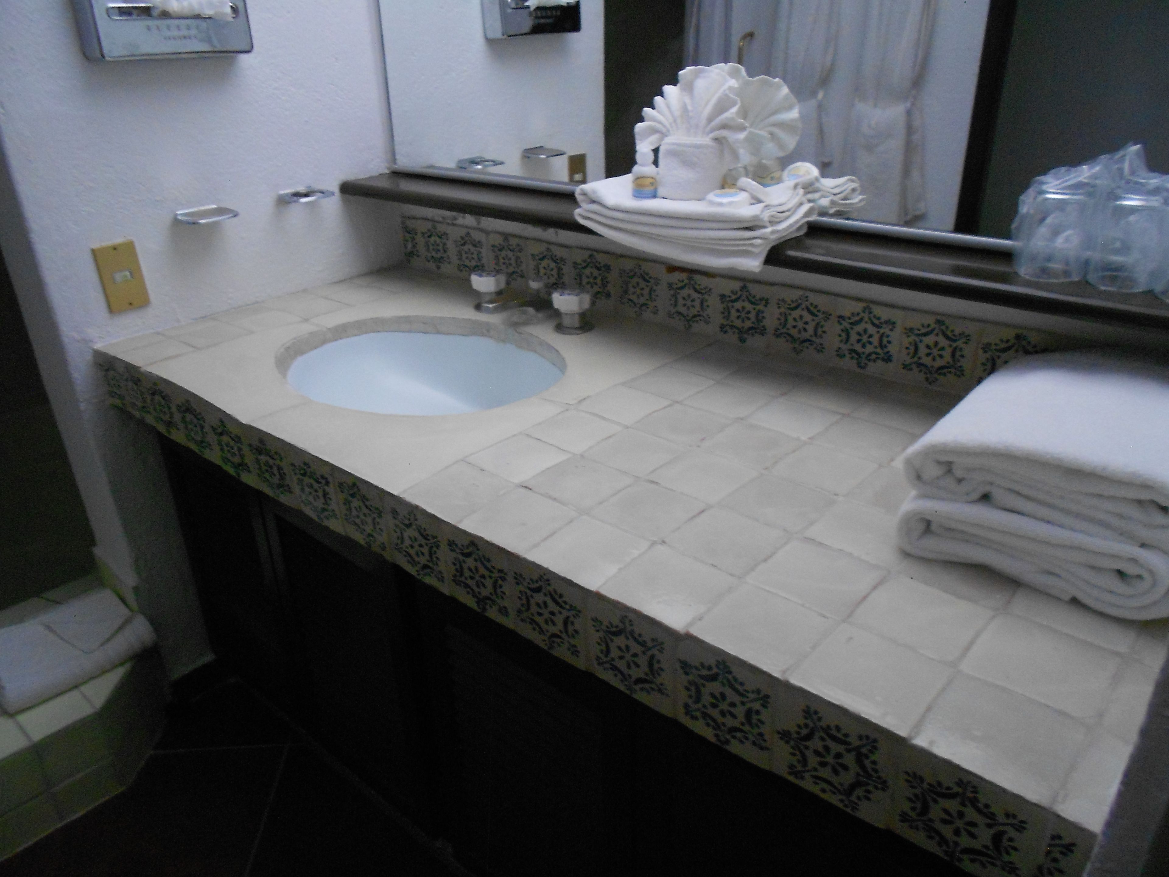 family room | bathroom sink