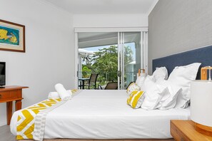 Deluxe Apartment | Dilengkapkan perabot secara berasingan, seterika/papan seterika