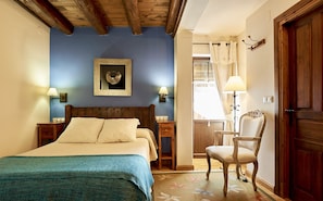 Classic Double Room, Balcony (Exterior)